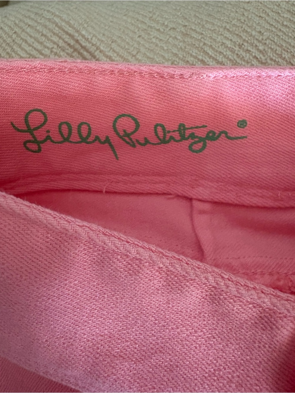 Lilly Pulitzer pink jeans with Tag never worn - Picture 6 of 12